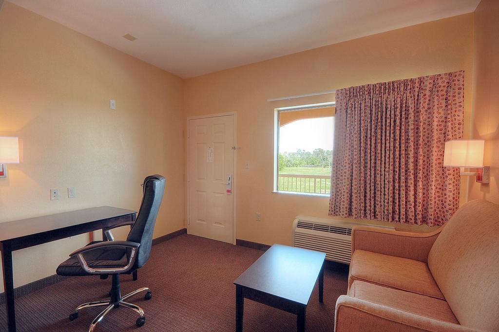 Days Inn By Wyndham Baytown East Εξωτερικό φωτογραφία