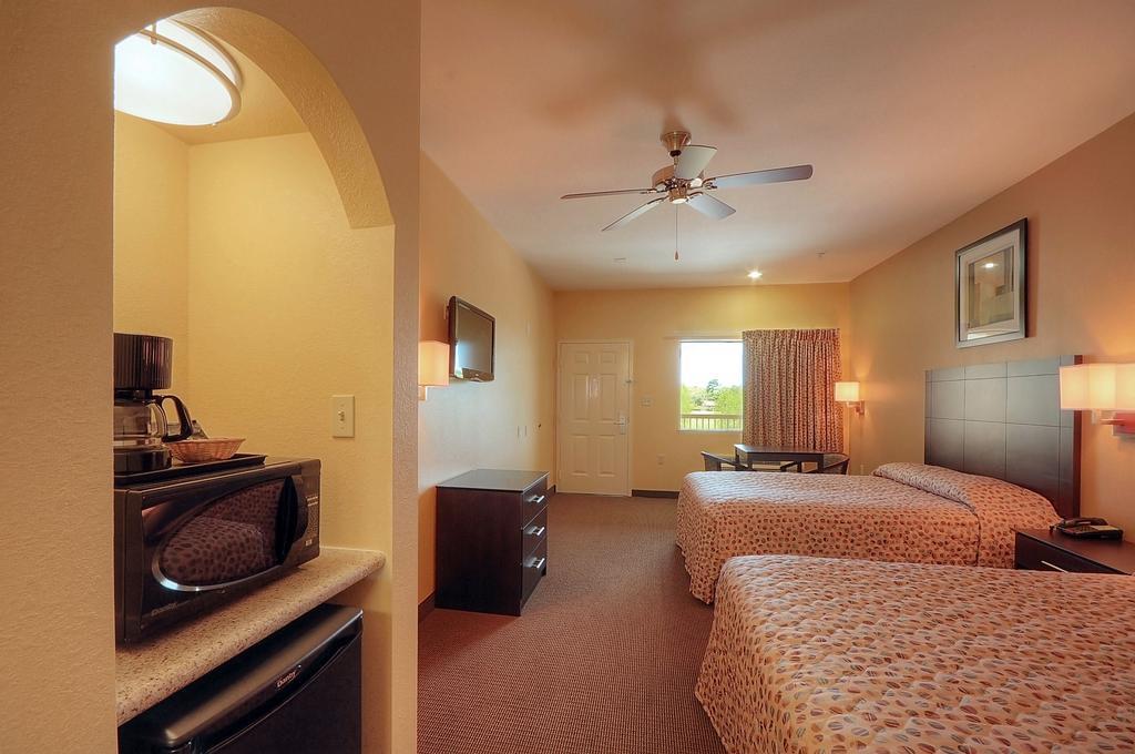 Days Inn By Wyndham Baytown East Εξωτερικό φωτογραφία